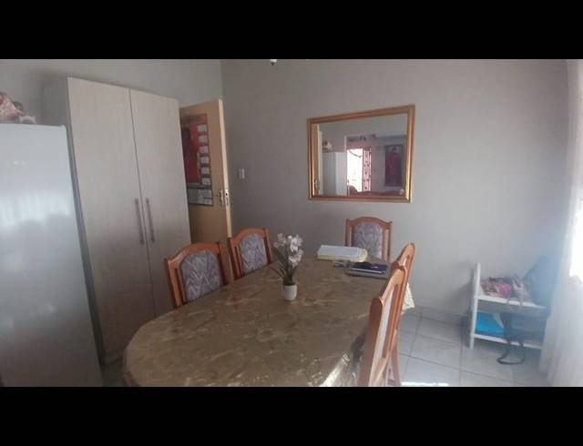 3 BEDROOM HOUSE FOR SALE IN SHALLCROSS